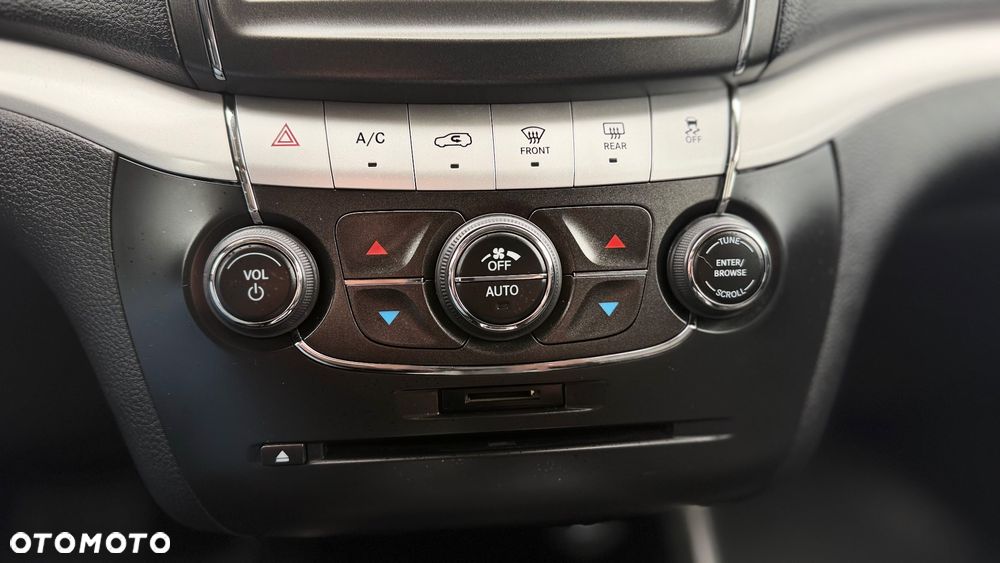 Fiat Freemont 2.0 Multijet 16V DPF Automatik Allrad Black Code - 13