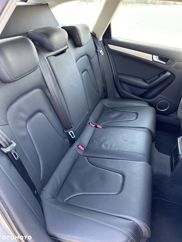 Audi A4 Allroad 2.0 TFSI S tronic - 14