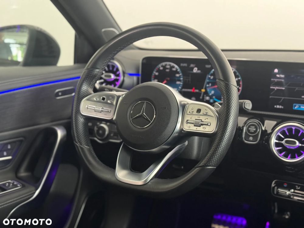 Mercedes-Benz Klasa A 250 4Matic 7G-DCT AMG Line - 28