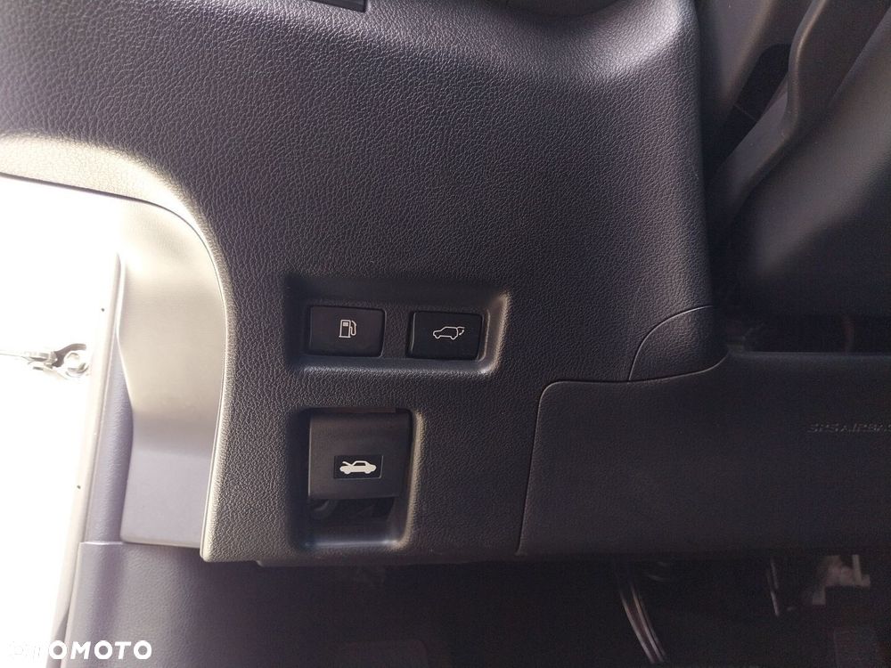 Lexus UX 250h GPF F Impression 2WD - 20