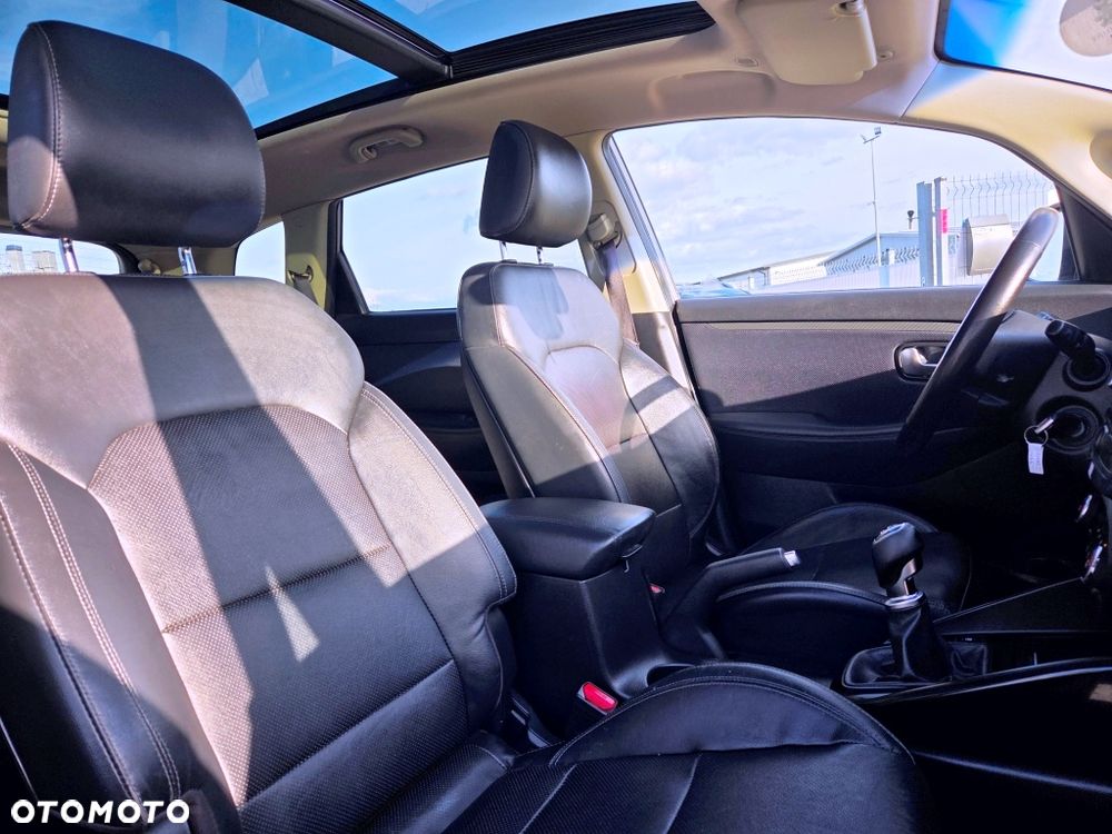 Kia Carens 1.7 CRDi 141 Edition 7 - 34