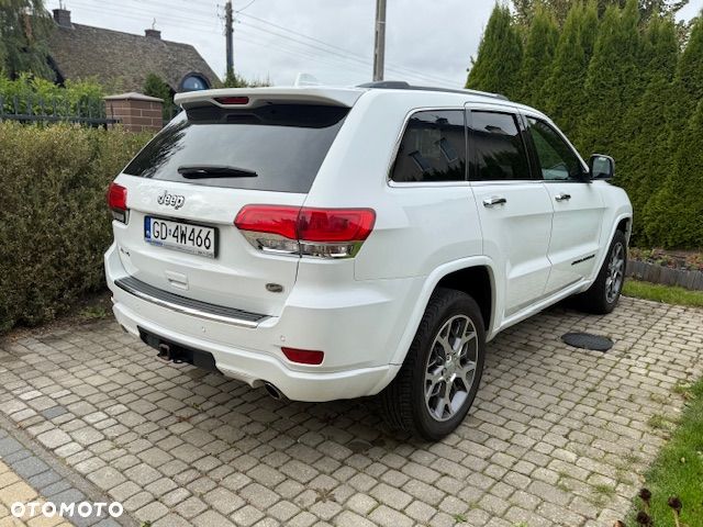 Jeep Grand Cherokee - 13