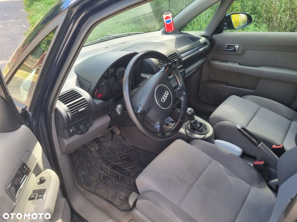 Audi A2 - 5
