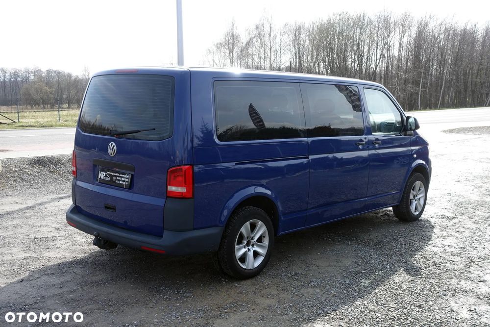 Volkswagen Caravelle - 5