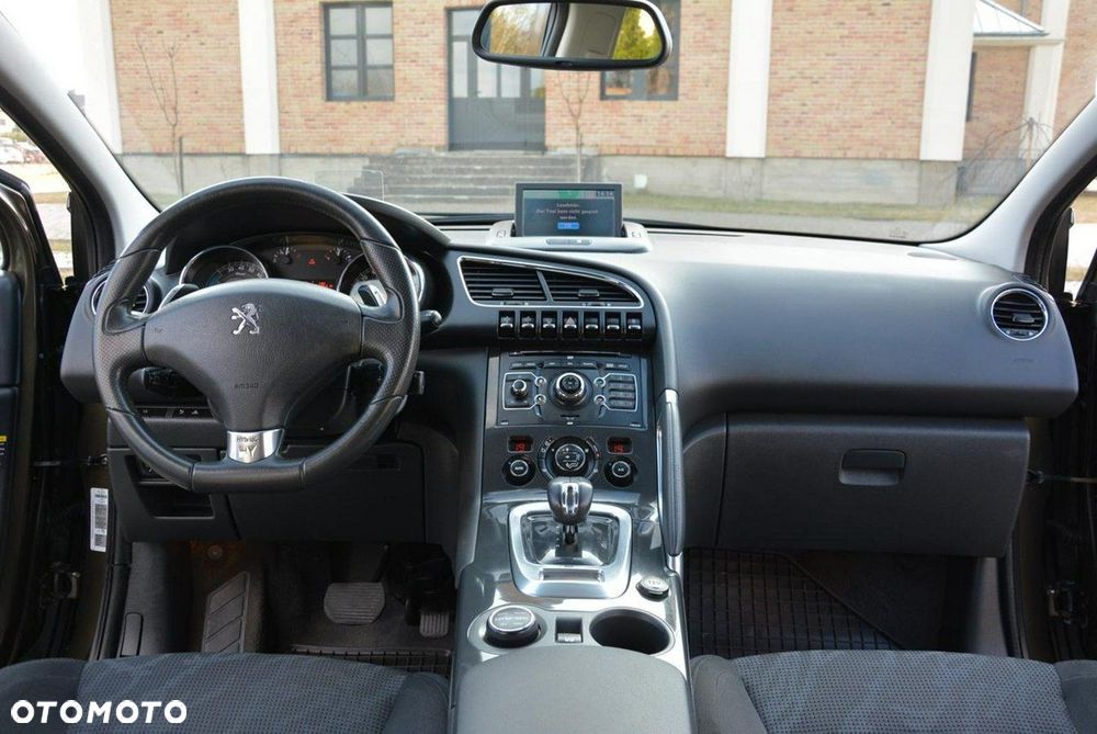 Peugeot 3008 Hybrid4 - 22