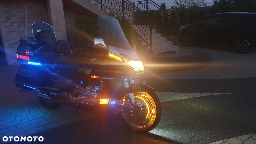 Honda GL - 9