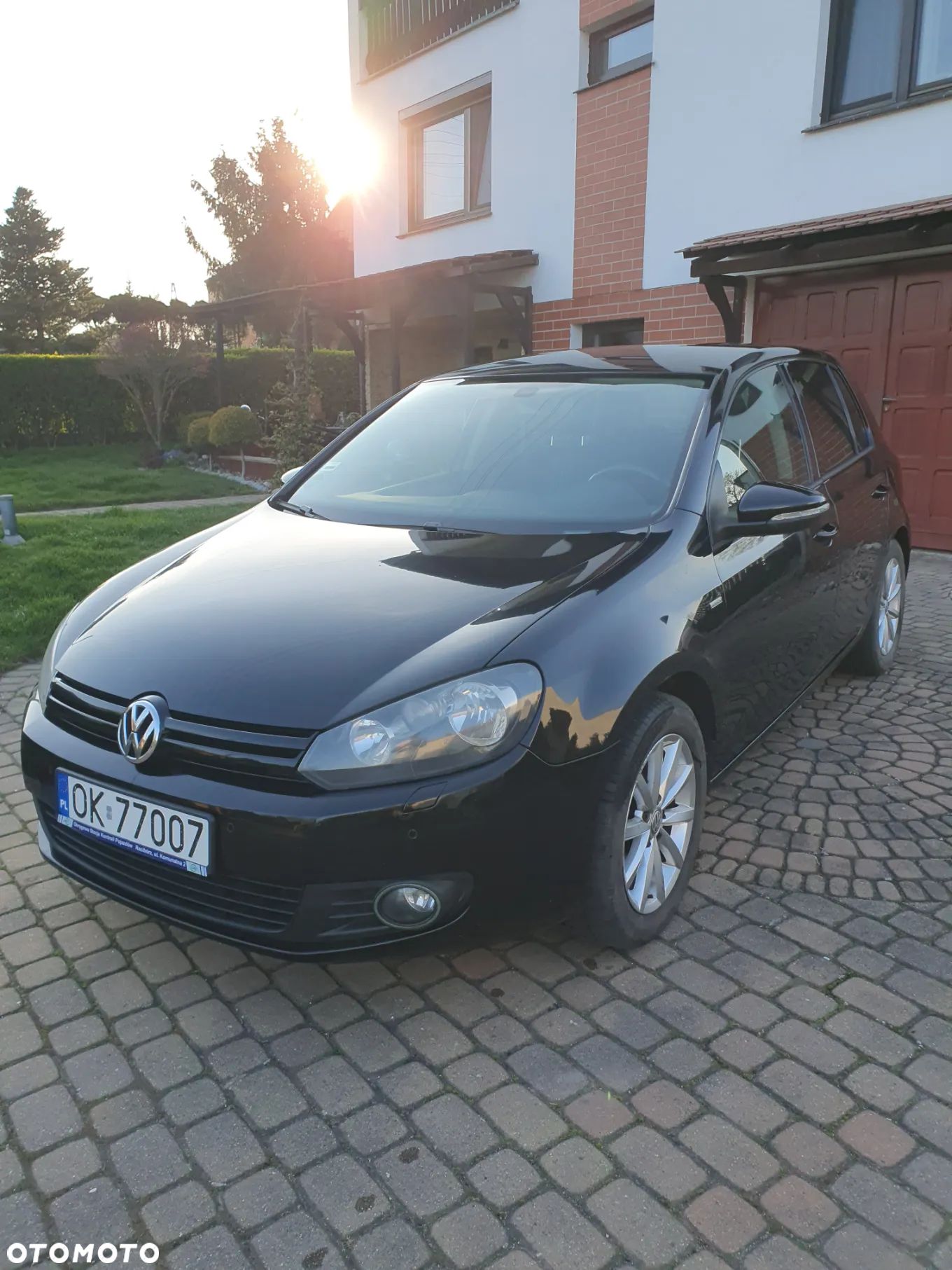 Volkswagen Golf 1.6 TDI DPF BlueMotion Technology DSG MATCH - 1