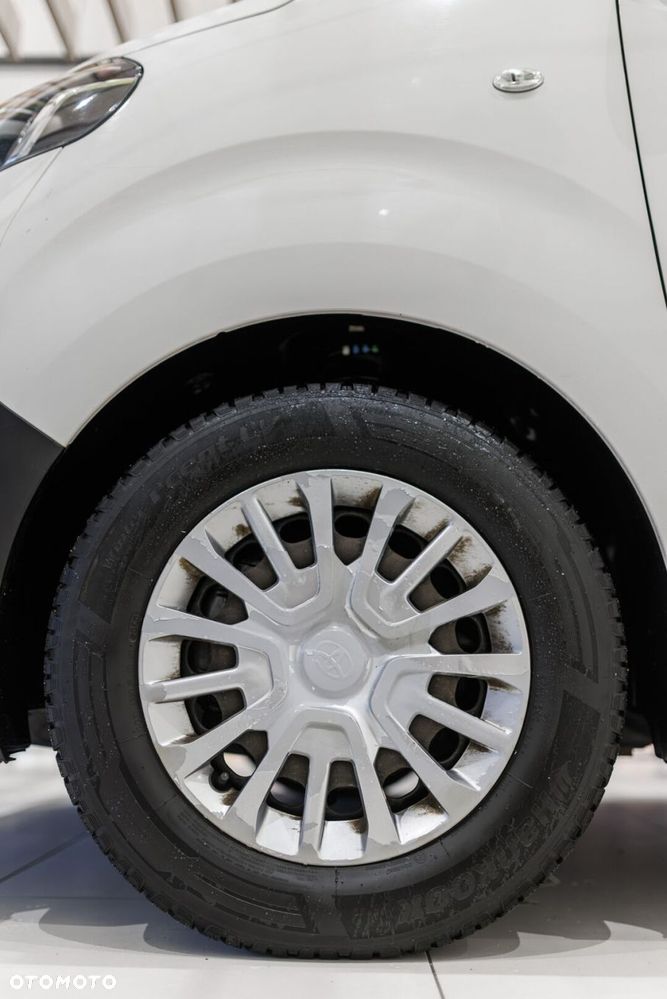 Toyota PROACE - 16