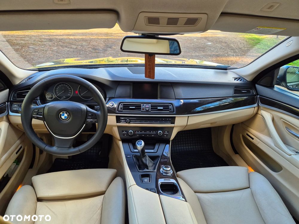 BMW Seria 5 530d - 16