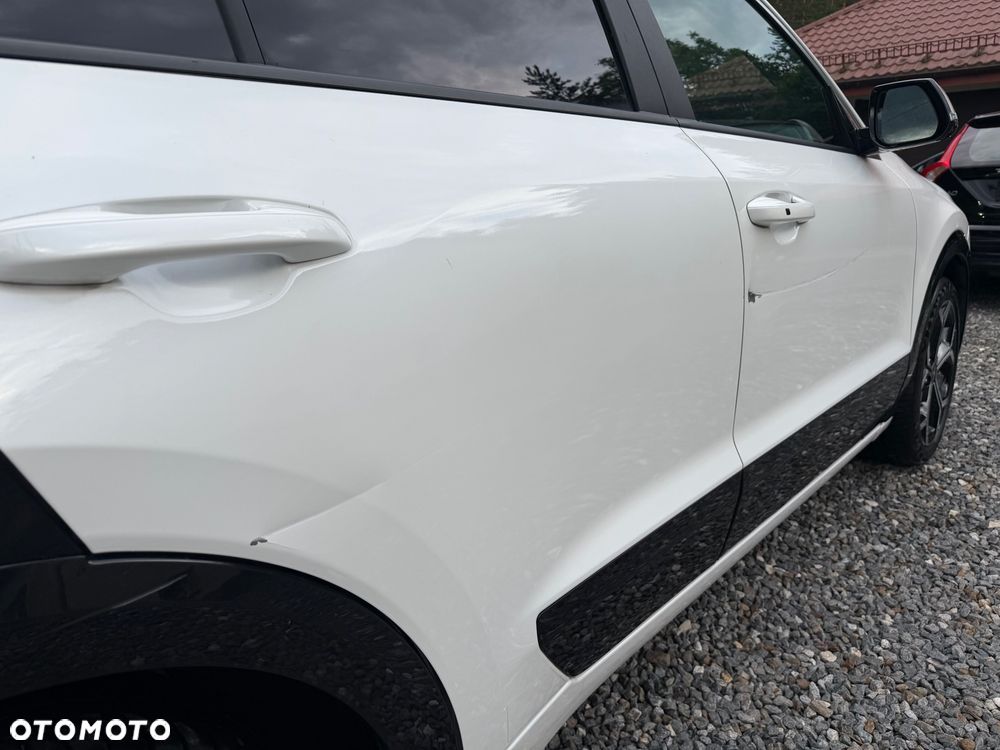 Kia Niro 1.6 GDI Hybrid Business Line - 15