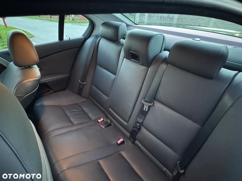 BMW Seria 5 - 18