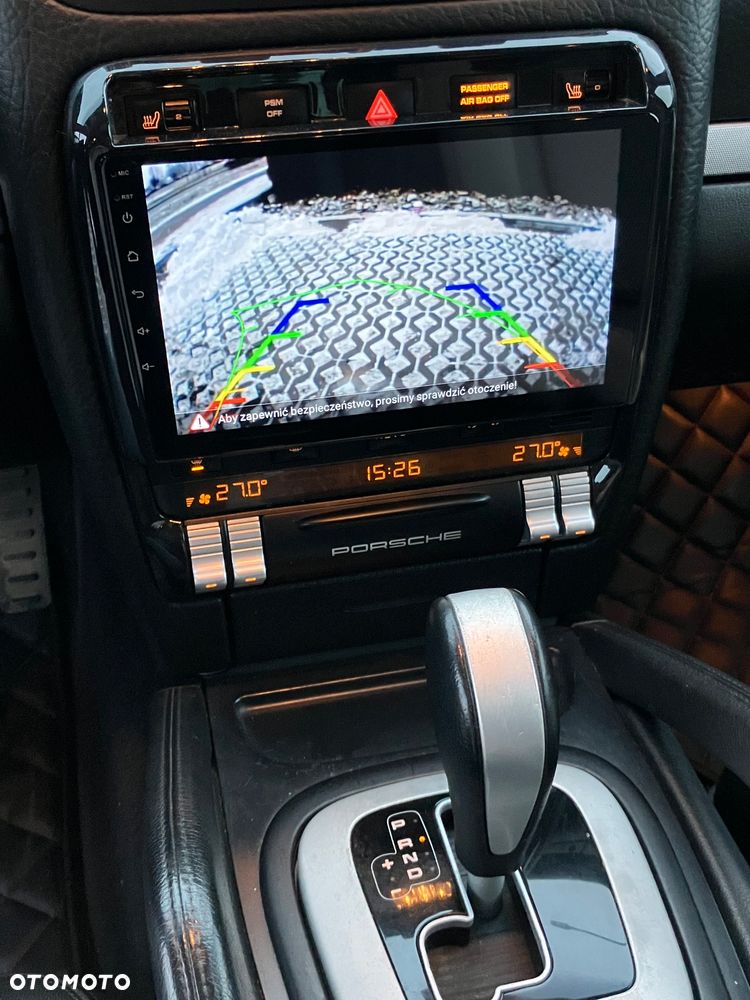 Porsche Cayenne - 11