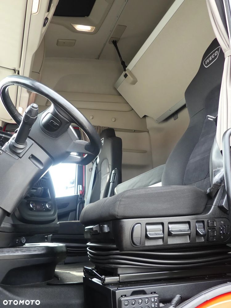 Iveco S WAY 460 / EURO 6 / NISKI PRZEBIEG / STANDARD / - 29