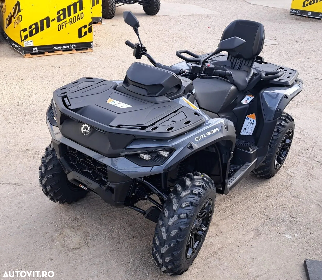 Can-Am Outlander Max - 12
