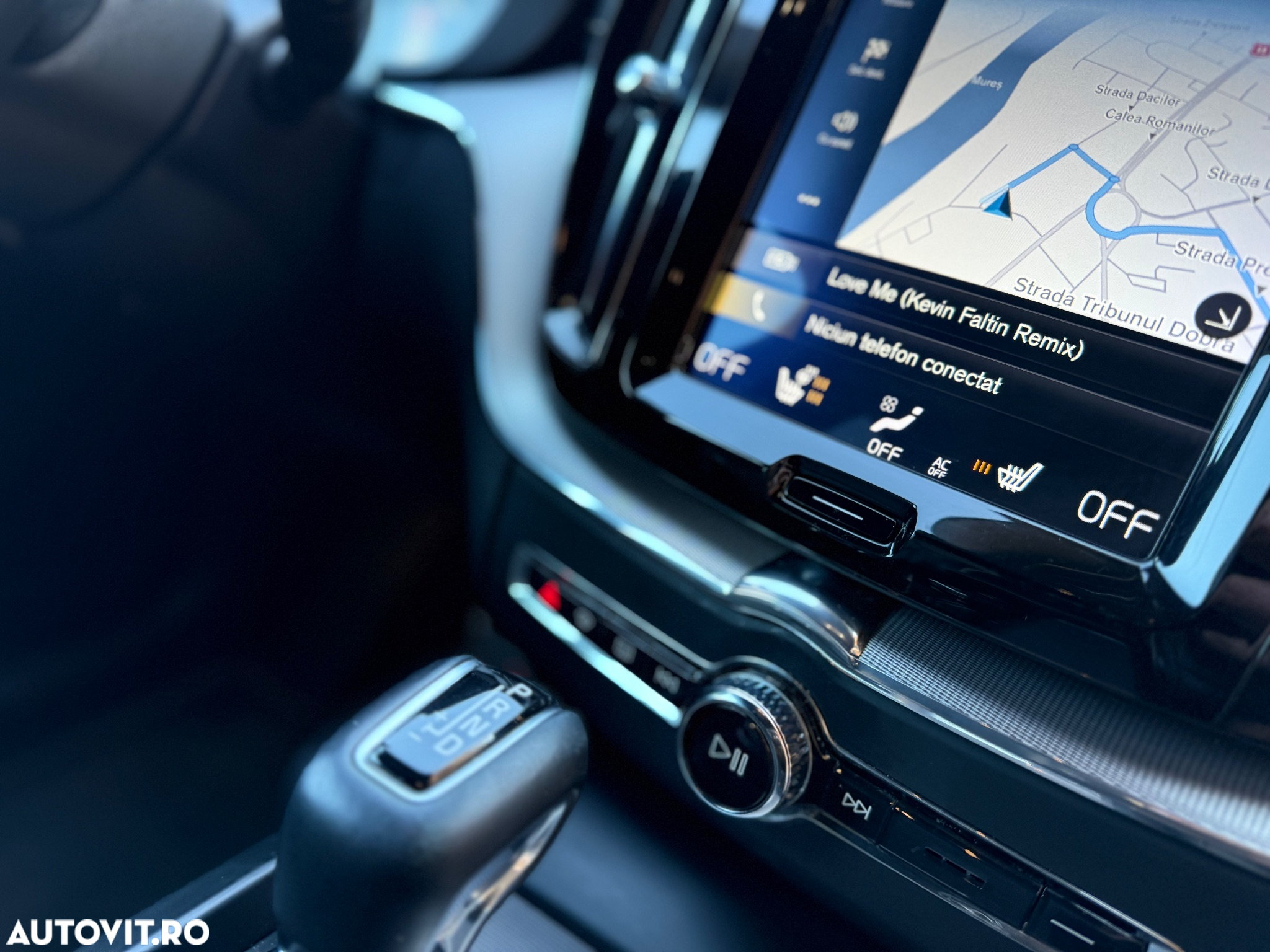 Volvo XC 60 D4 AWD R-Design - 20