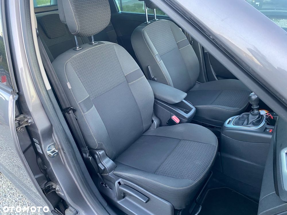 Renault Scenic 1.6 16V 110 Dynamique - 29