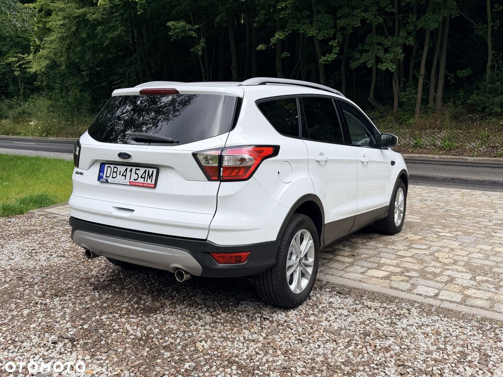 Ford Kuga 2.0 TDCi 2x4 Titanium - 7