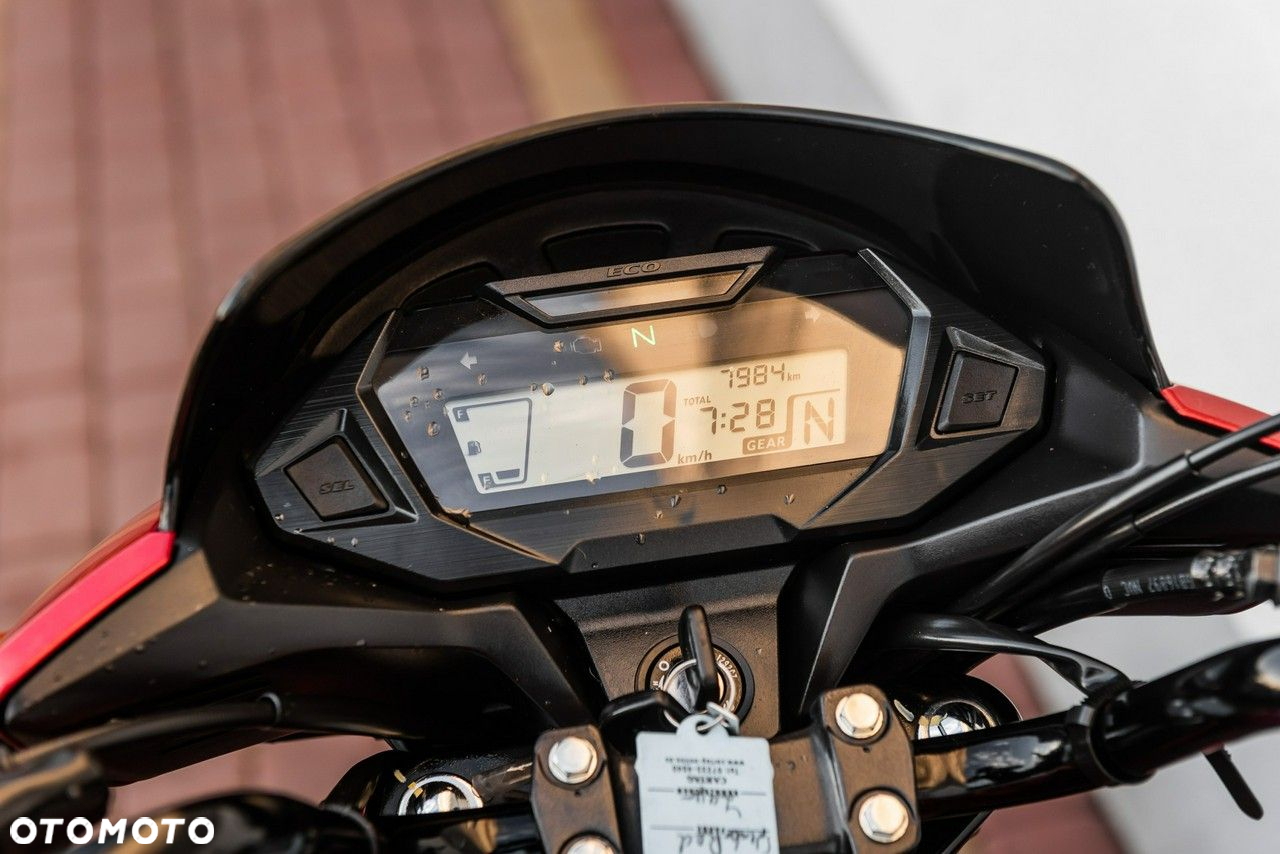 Honda CB - 10