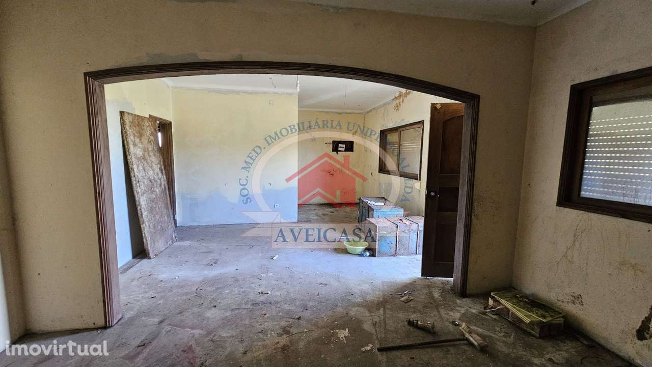 Moradia em Ílhavo para recuperar - Grande imagem: 2/10