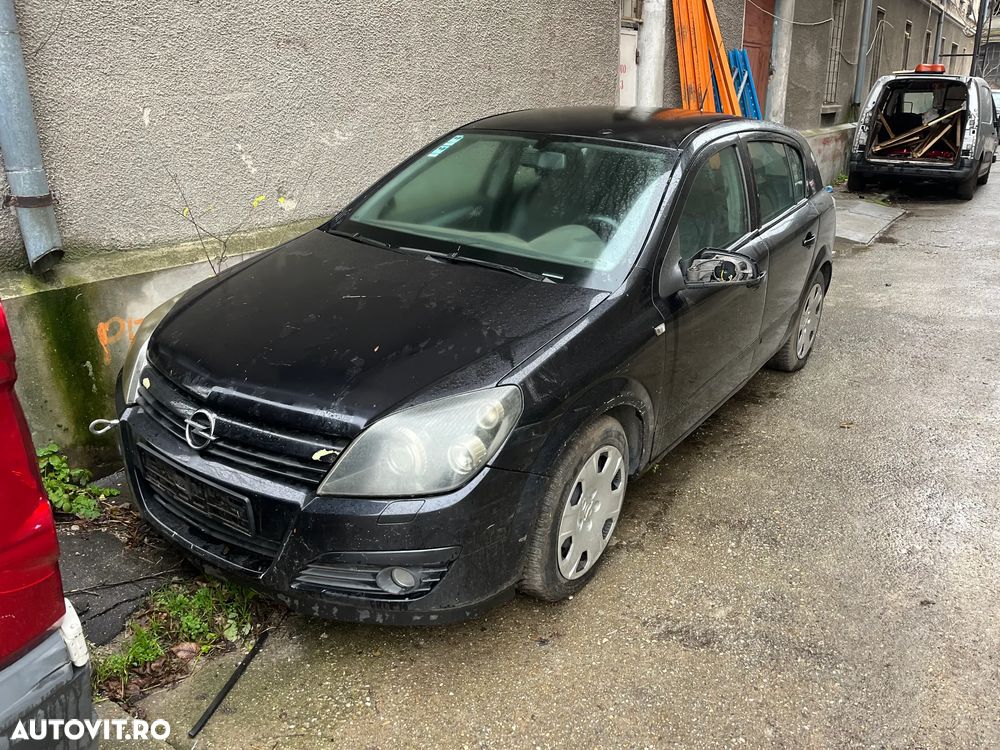 Dezmembrez Opel Astra H negru diesel 2007 xenon piele carlig - 3