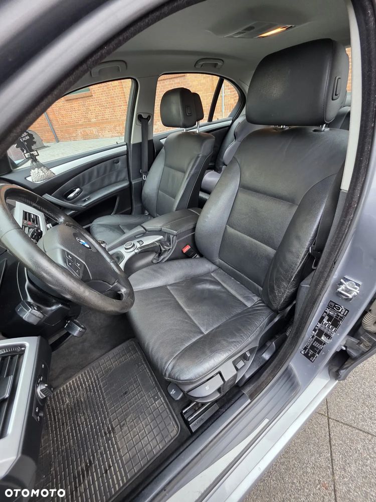 BMW Seria 5 520d Edition Lifestyle - 10