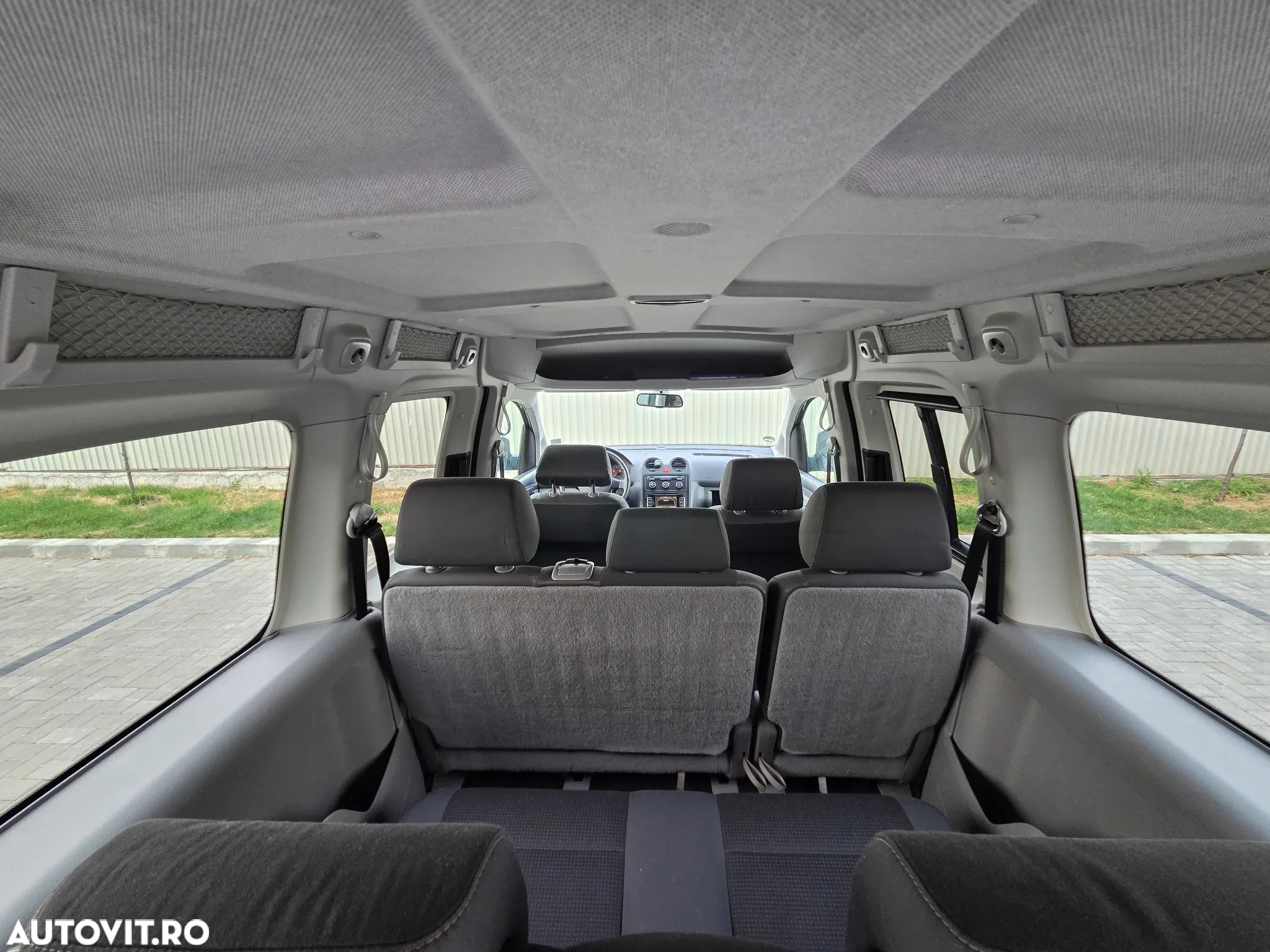 Volkswagen Caddy 1.9 TDI DPF Maxi Life Team (7-Si.) - 12