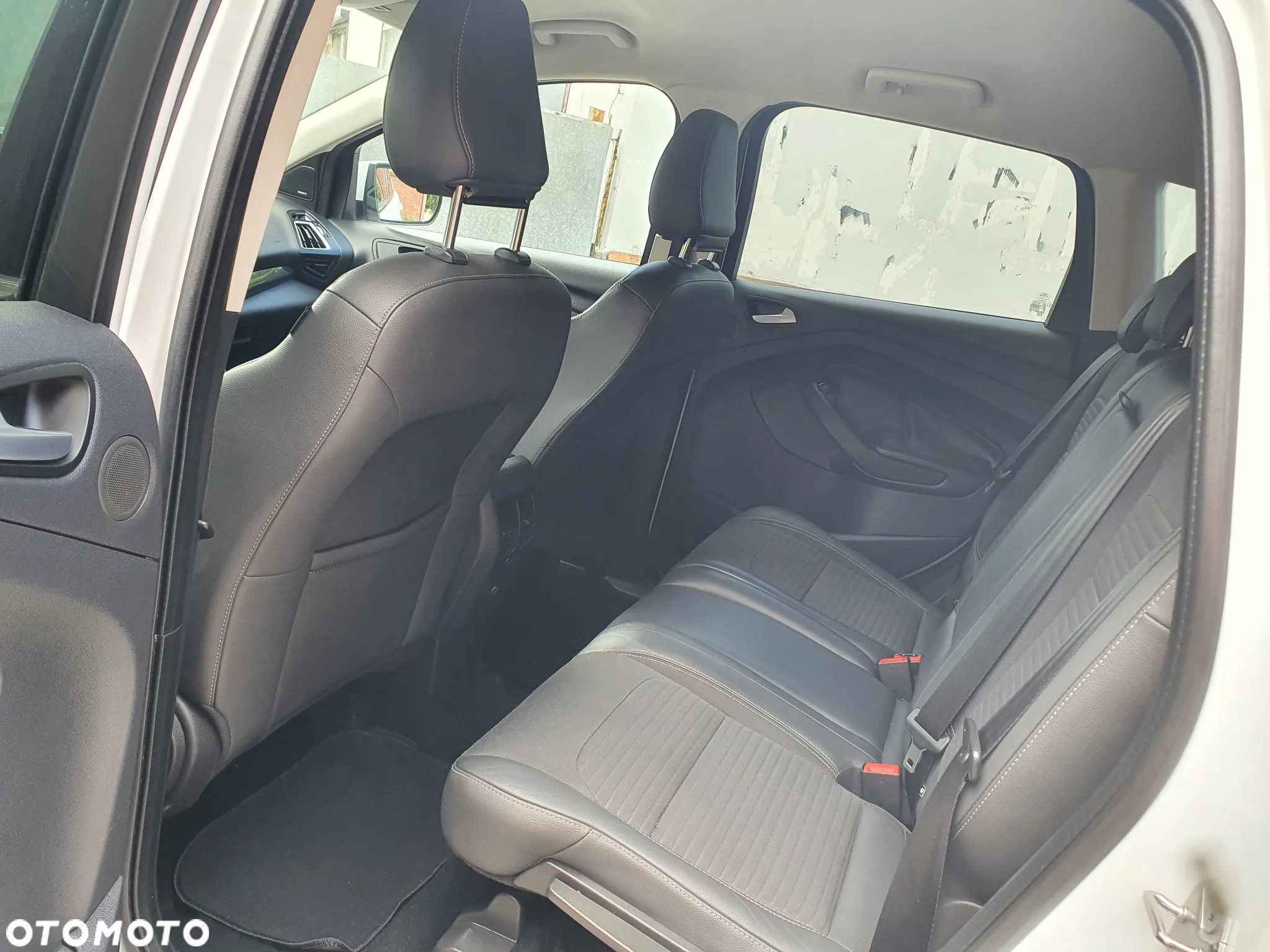 Ford Kuga 1.5 EcoBlue FWD ST-Line - 13