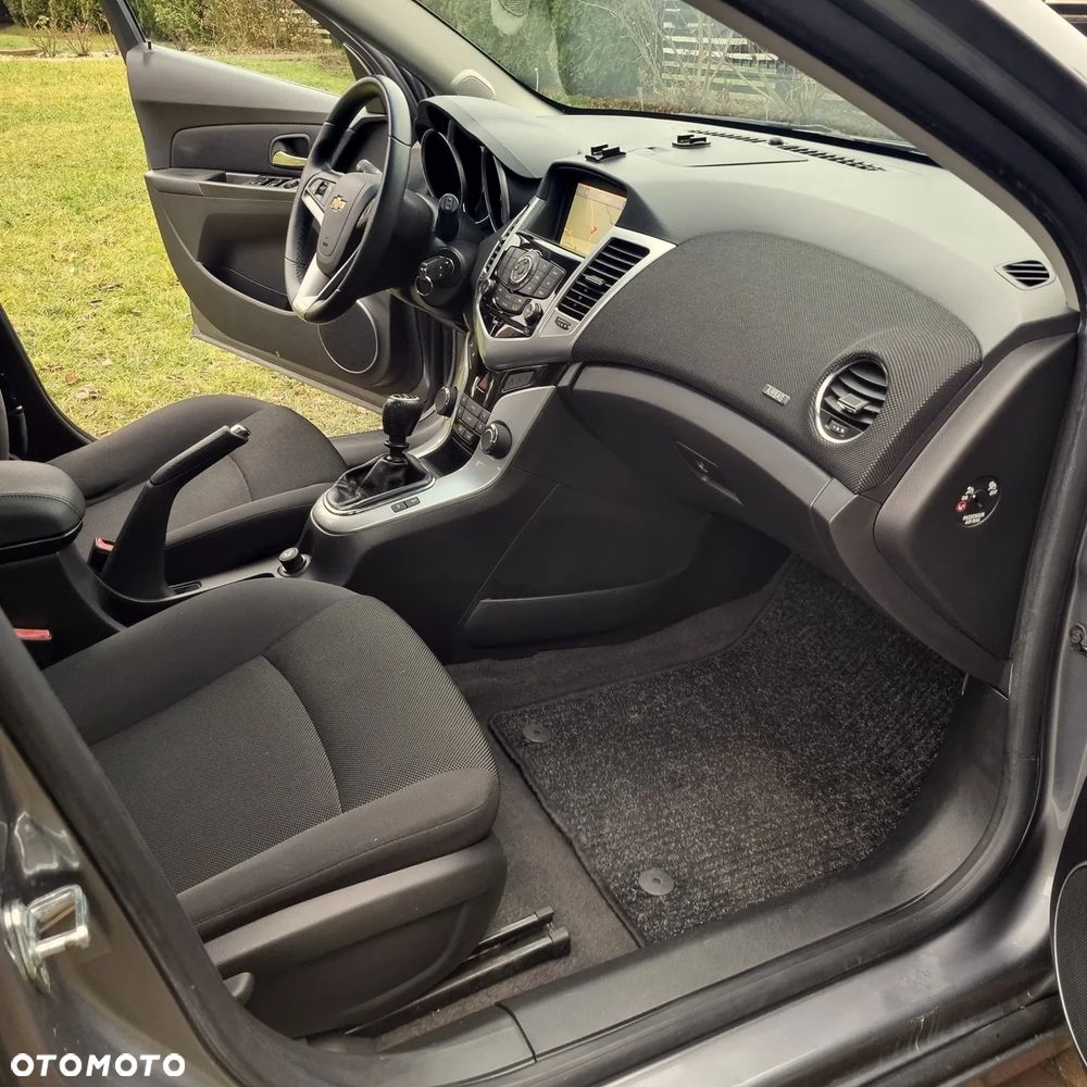 Chevrolet Cruze 1.7 D LT+ Premium - 12