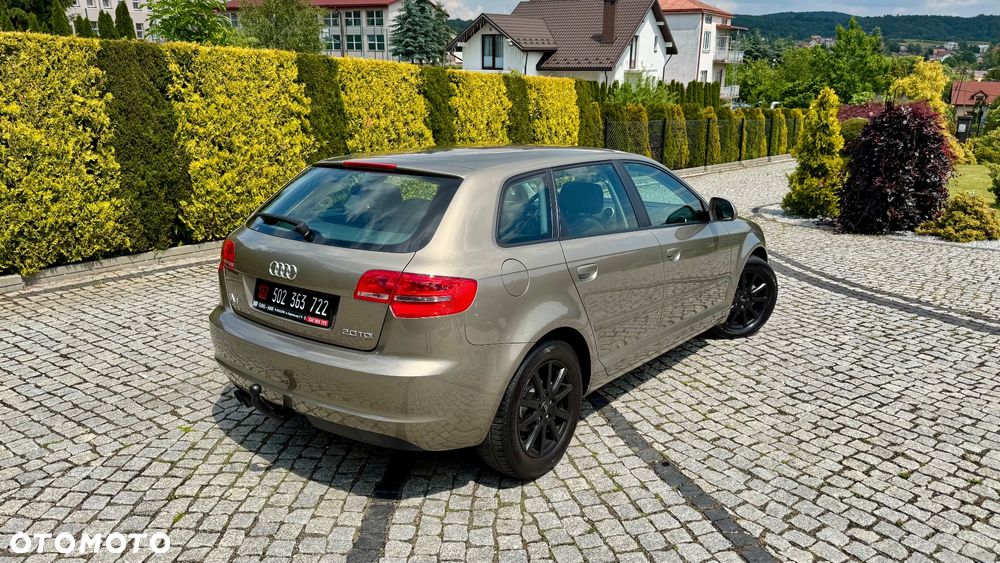 Audi A3 Sportback - 18
