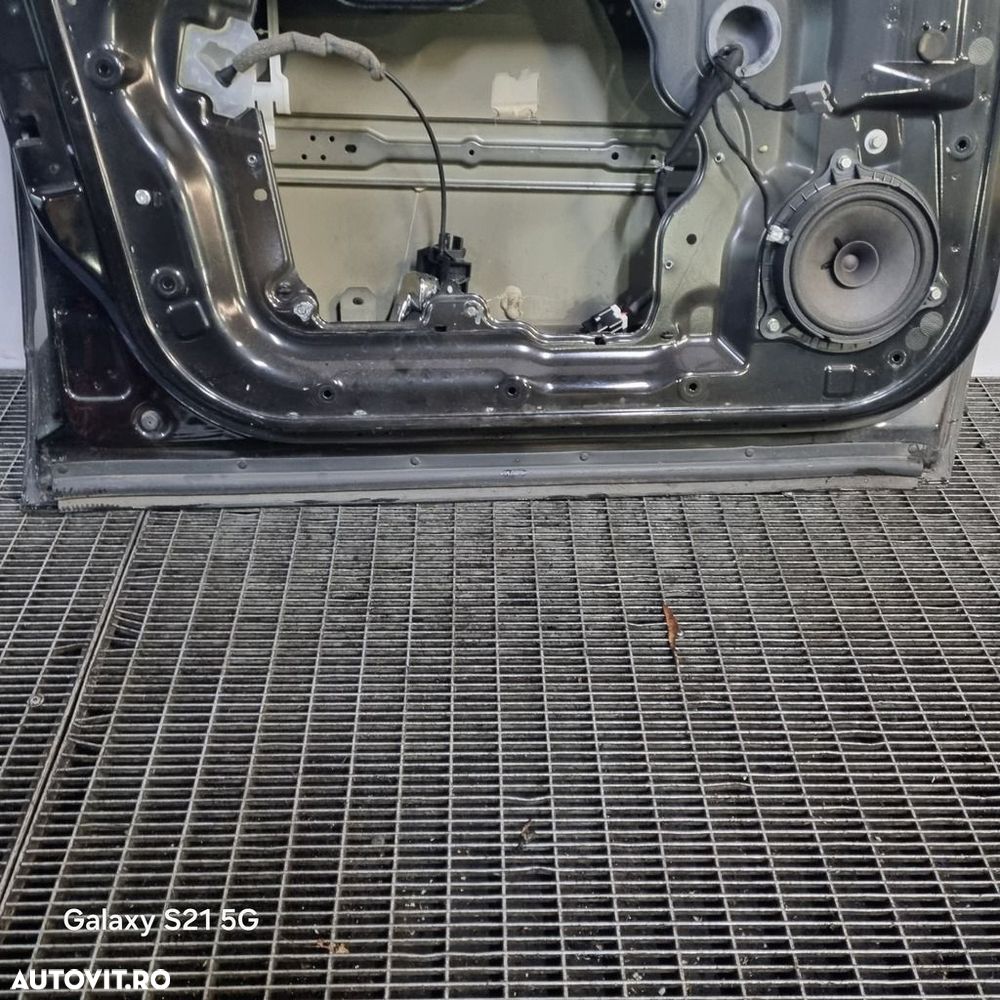 Usa Stanga Fata Nissan Qashqai Facelift 2010 - 2013 SUV 4 Usi BLACK Metalizat Z11 (1444) - 3