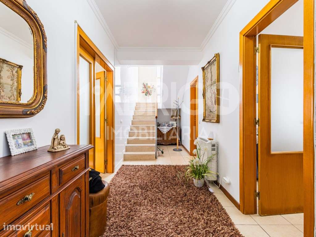 Espaçoso T4 duplex em Pataias - Grande imagem: 4/43