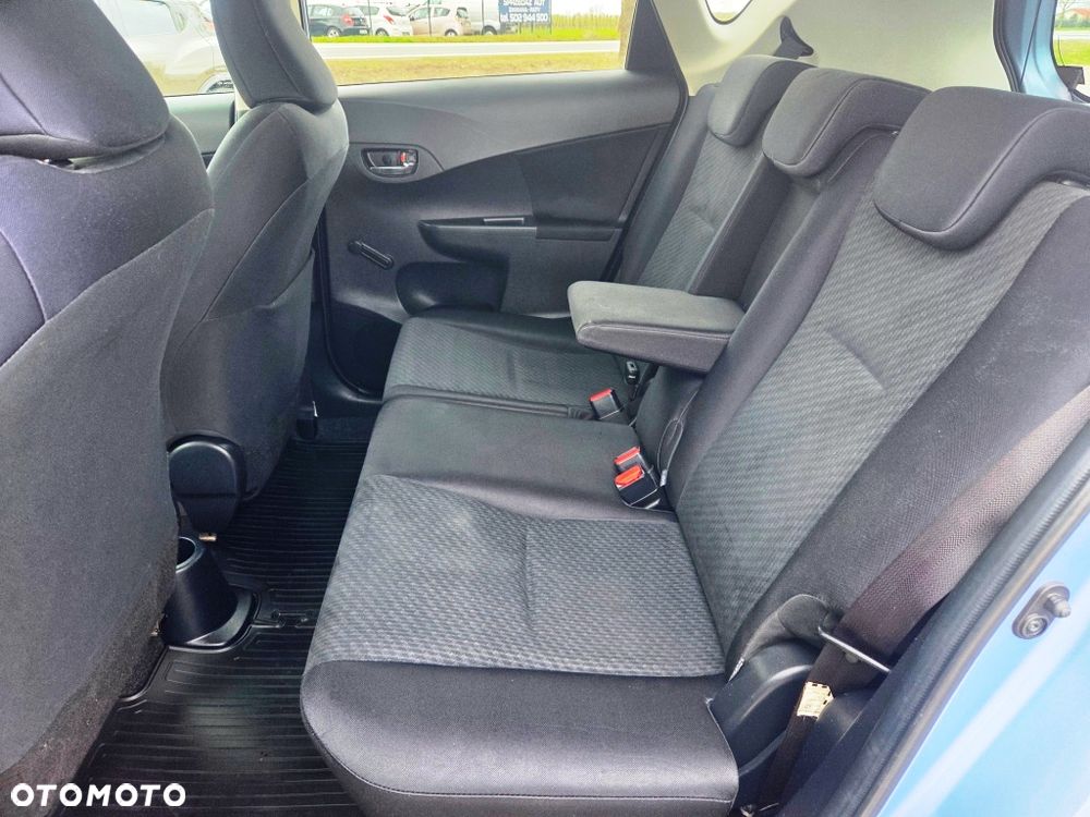 Toyota Verso S 1.33 Premium - 28
