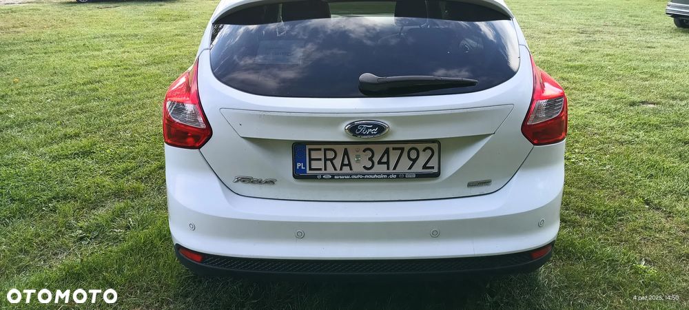 Ford Focus Turnier 1.0 EcoBoost Start-Stopp-System Titanium - 11