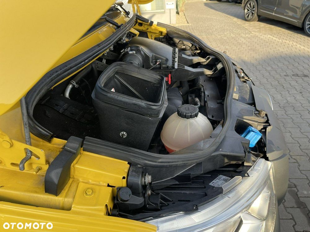 Mercedes-Benz Sprinter - 20