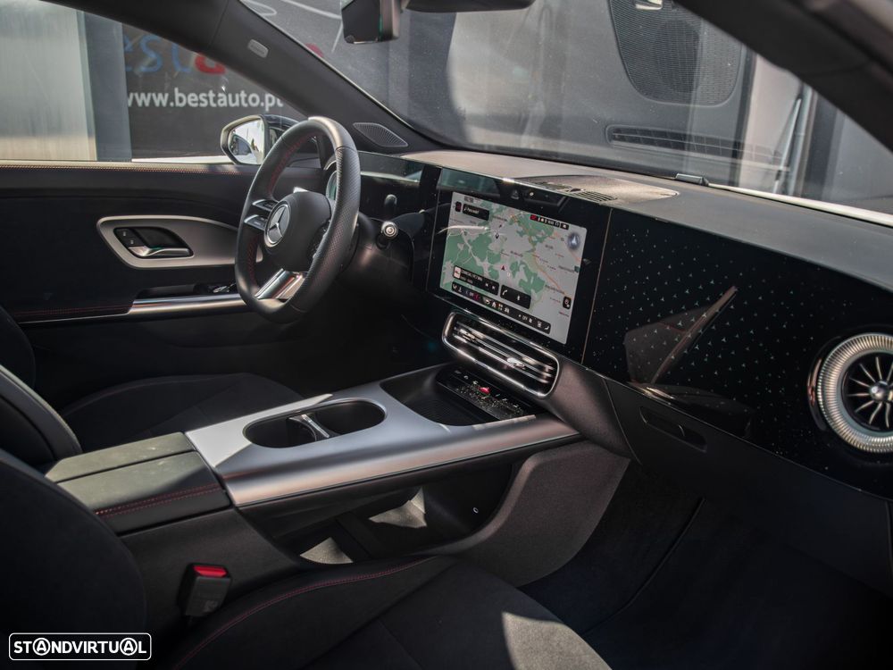 Mercedes-Benz CLA 250+ EQ - 36