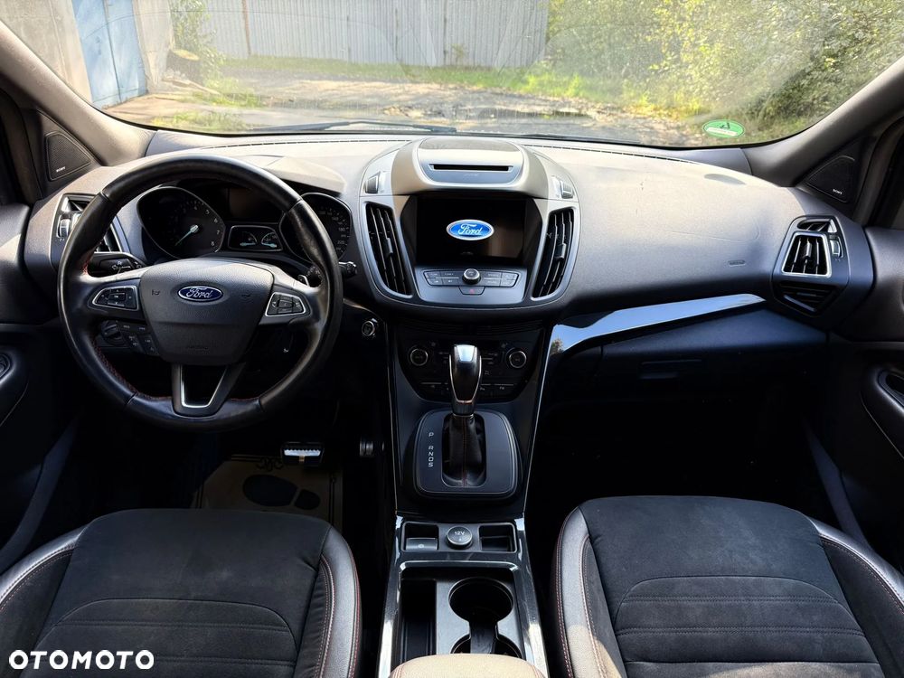 Ford Kuga 1.5 EcoBoost 4x4 ST-Line - 16