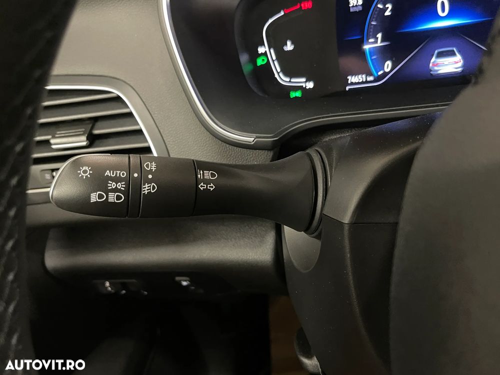Renault Megane TCe 140 GPF Equilibre - 20