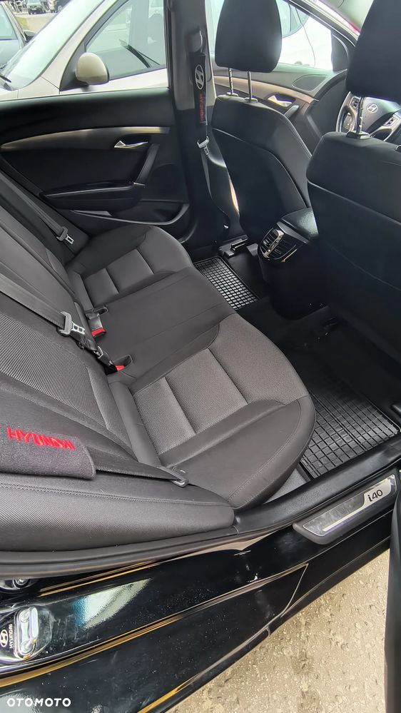 Hyundai i40 Kombi 1.7 CRDi DCT Style - 7