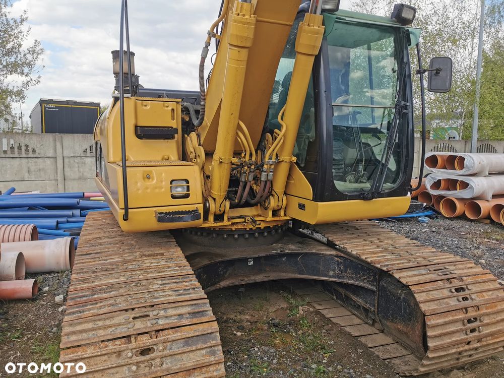 Caterpillar 318C - 8