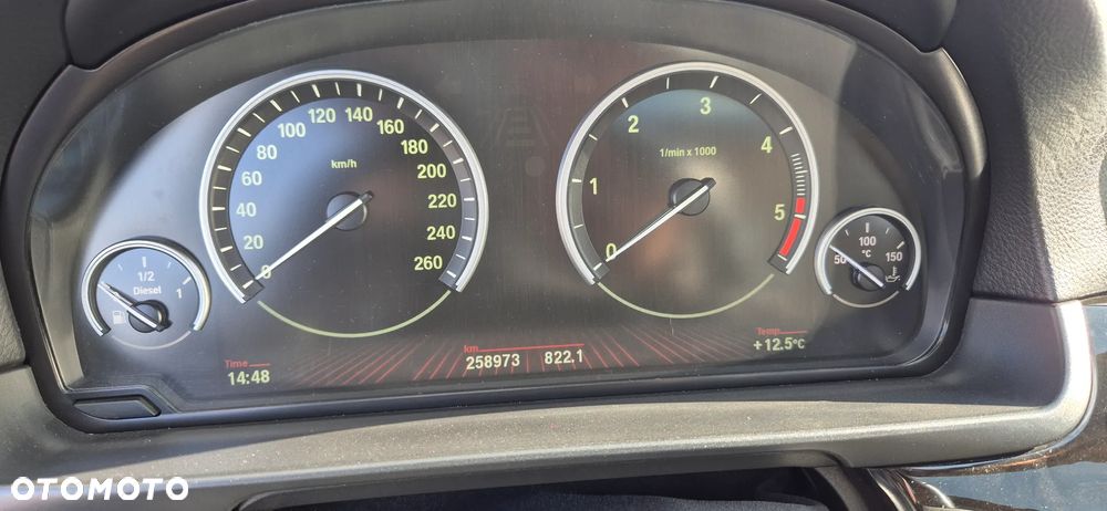 BMW Seria 5 530d xDrive - 21