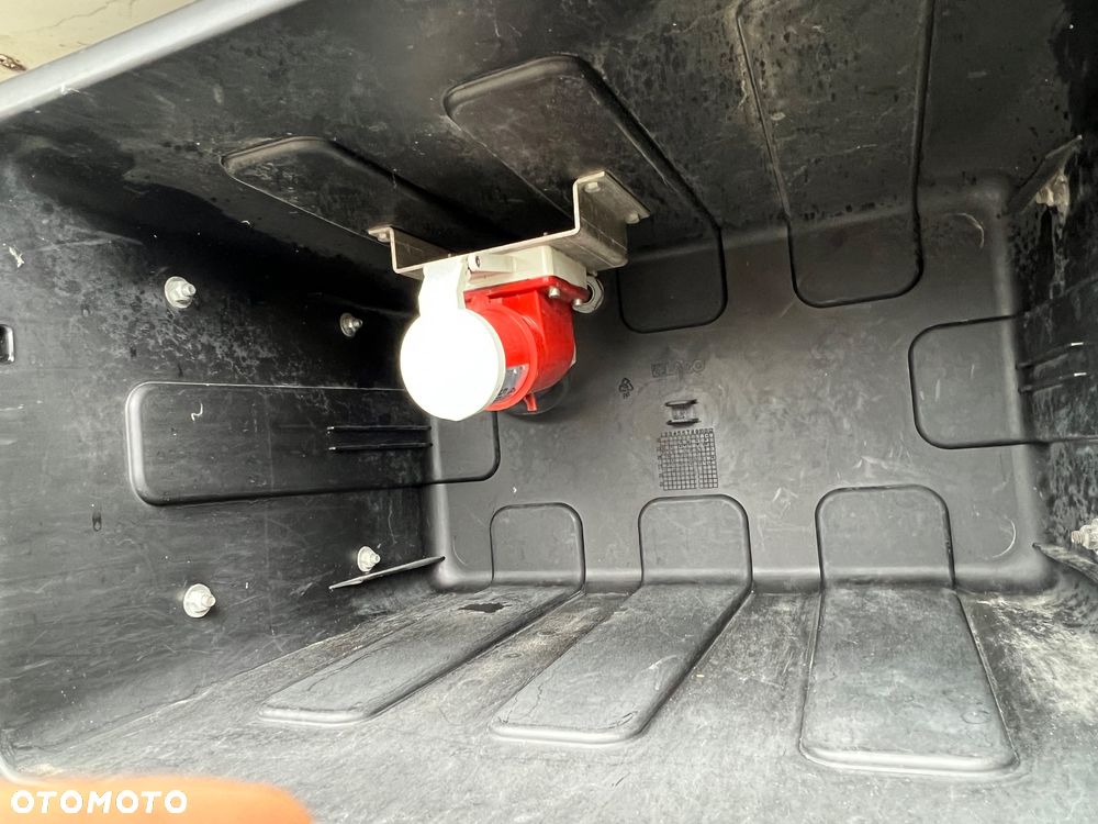Iveco Daily - 8
