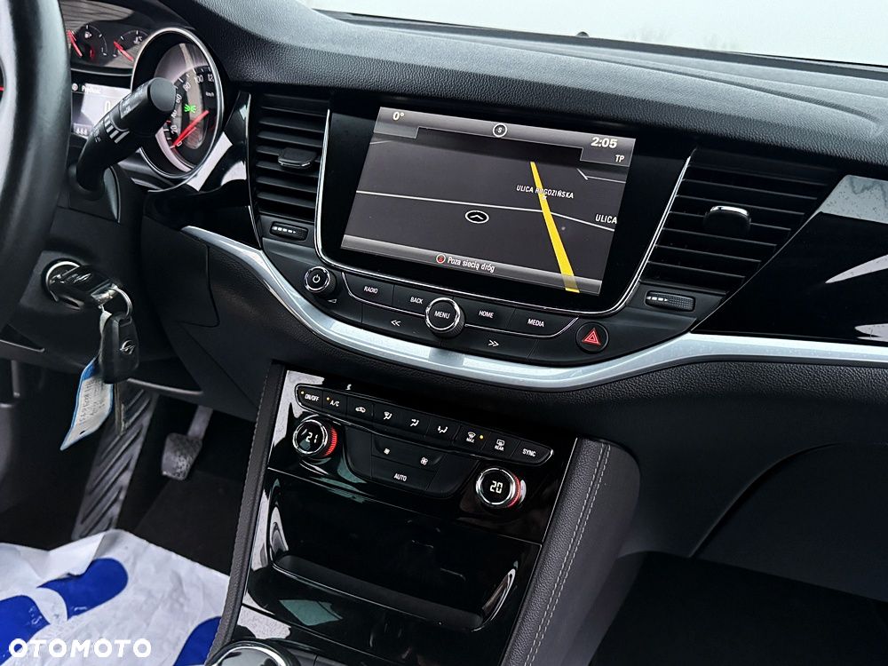 Opel Astra 1.4 Turbo Start/Stop 120 Jahre - 29