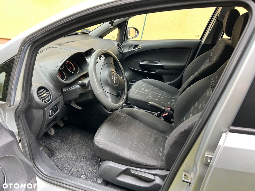 Opel Corsa 1.3 CDTI Enjoy - 9