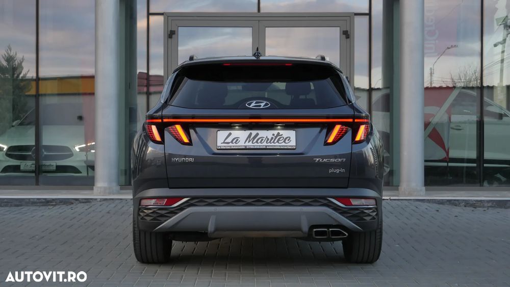 Hyundai Tucson 1.6 T-GDi Plug-in-Hybrid 4WD Trend - 12