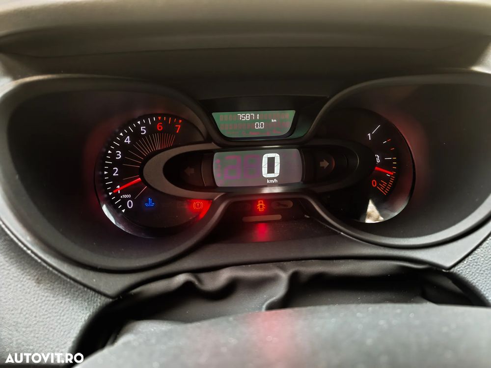 Renault Captur - 11