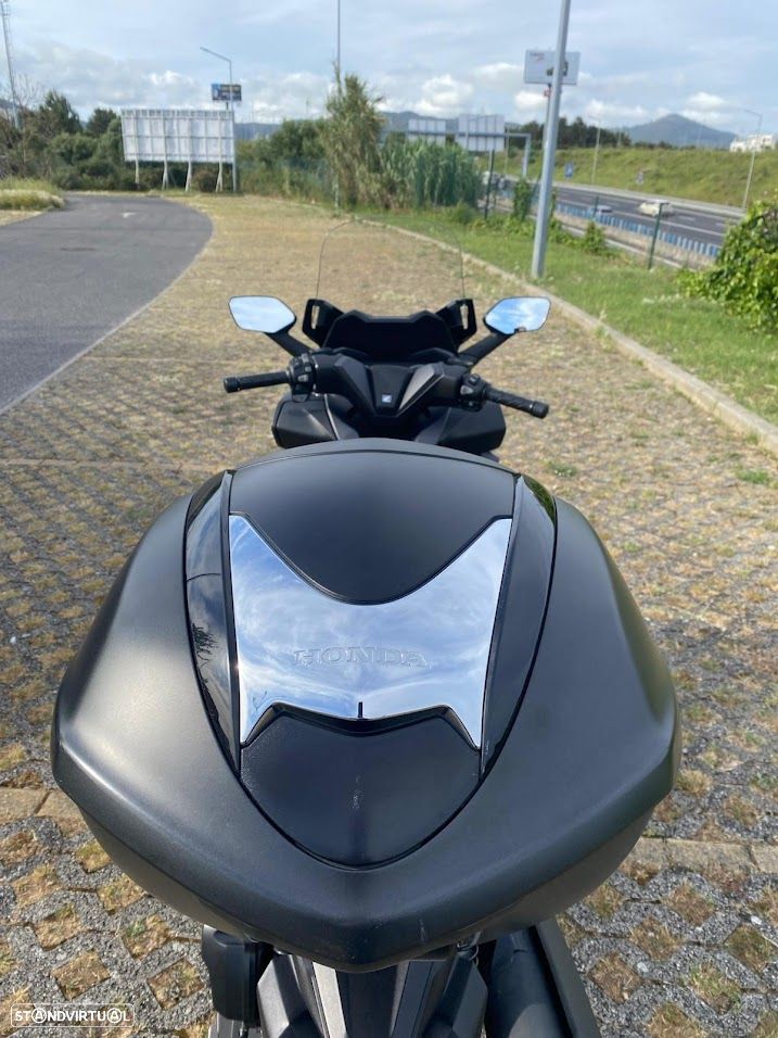 Honda Forza - 7