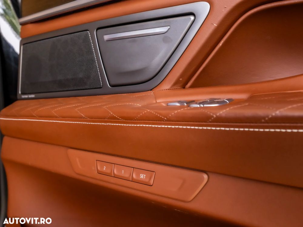 BMW Seria 7 740Ld xDrive - 17