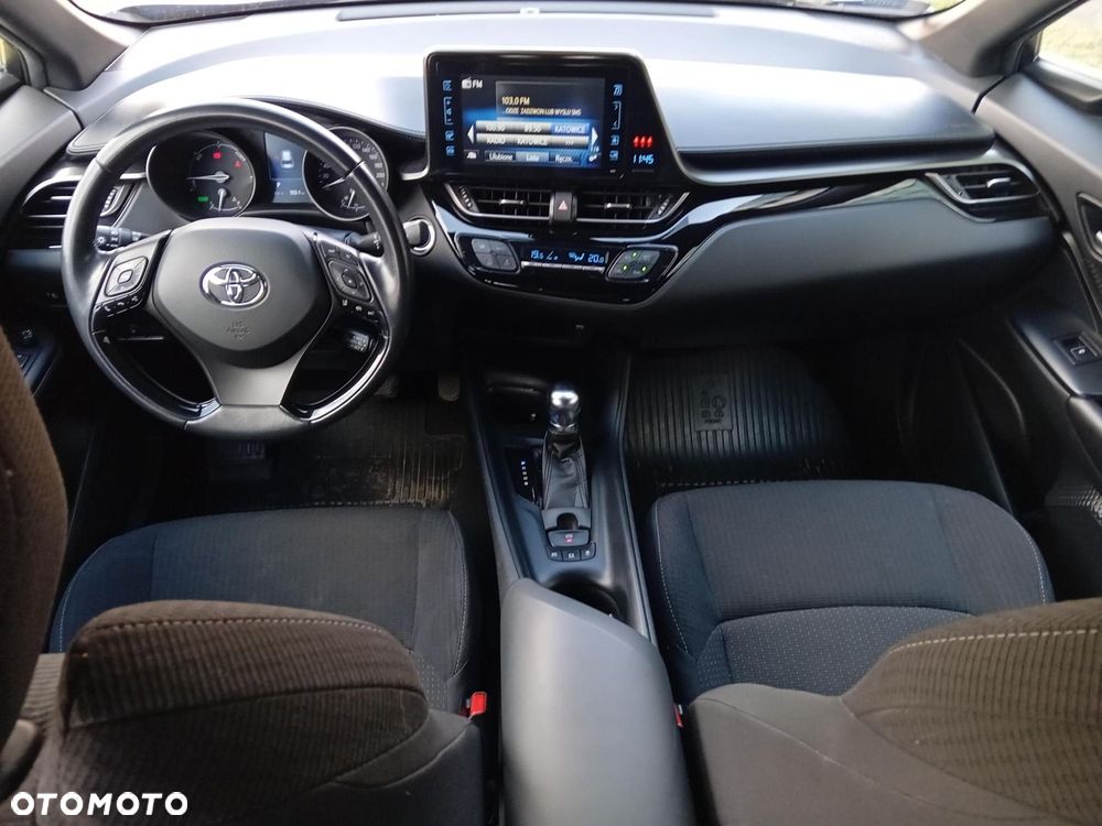 Toyota C-HR - 15