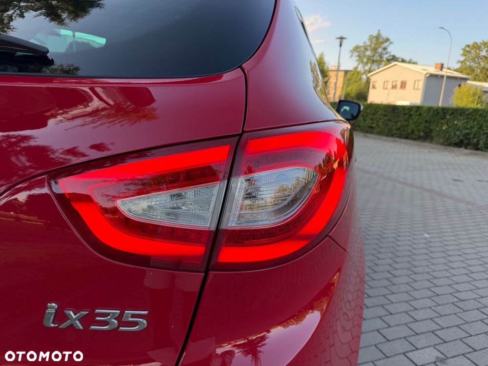 Hyundai ix35 1.6 2WD Fifa World Cup Edition - 8