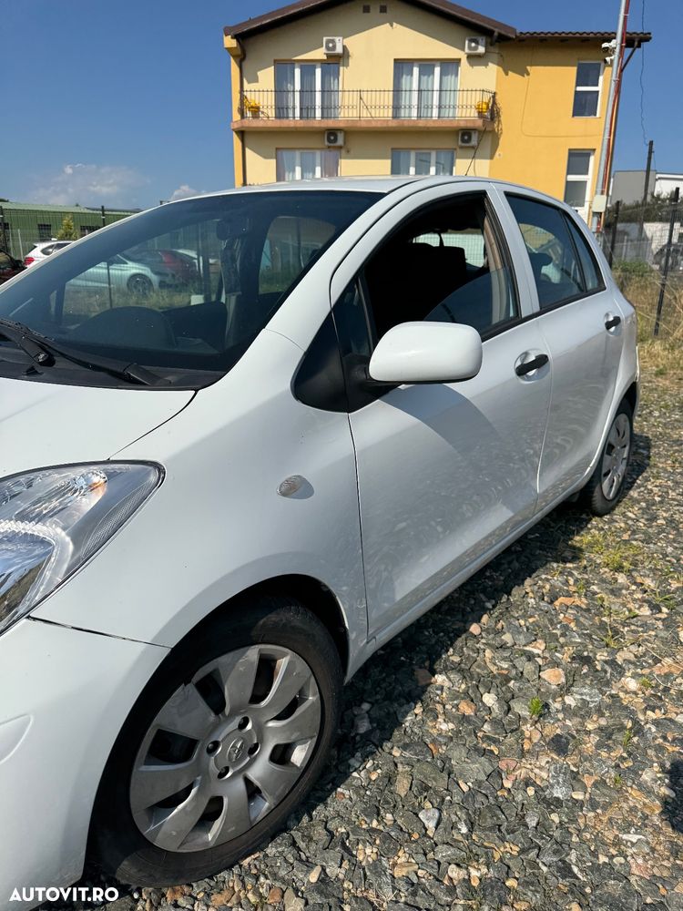 Toyota Yaris 1.4 D-4D Luna - 9